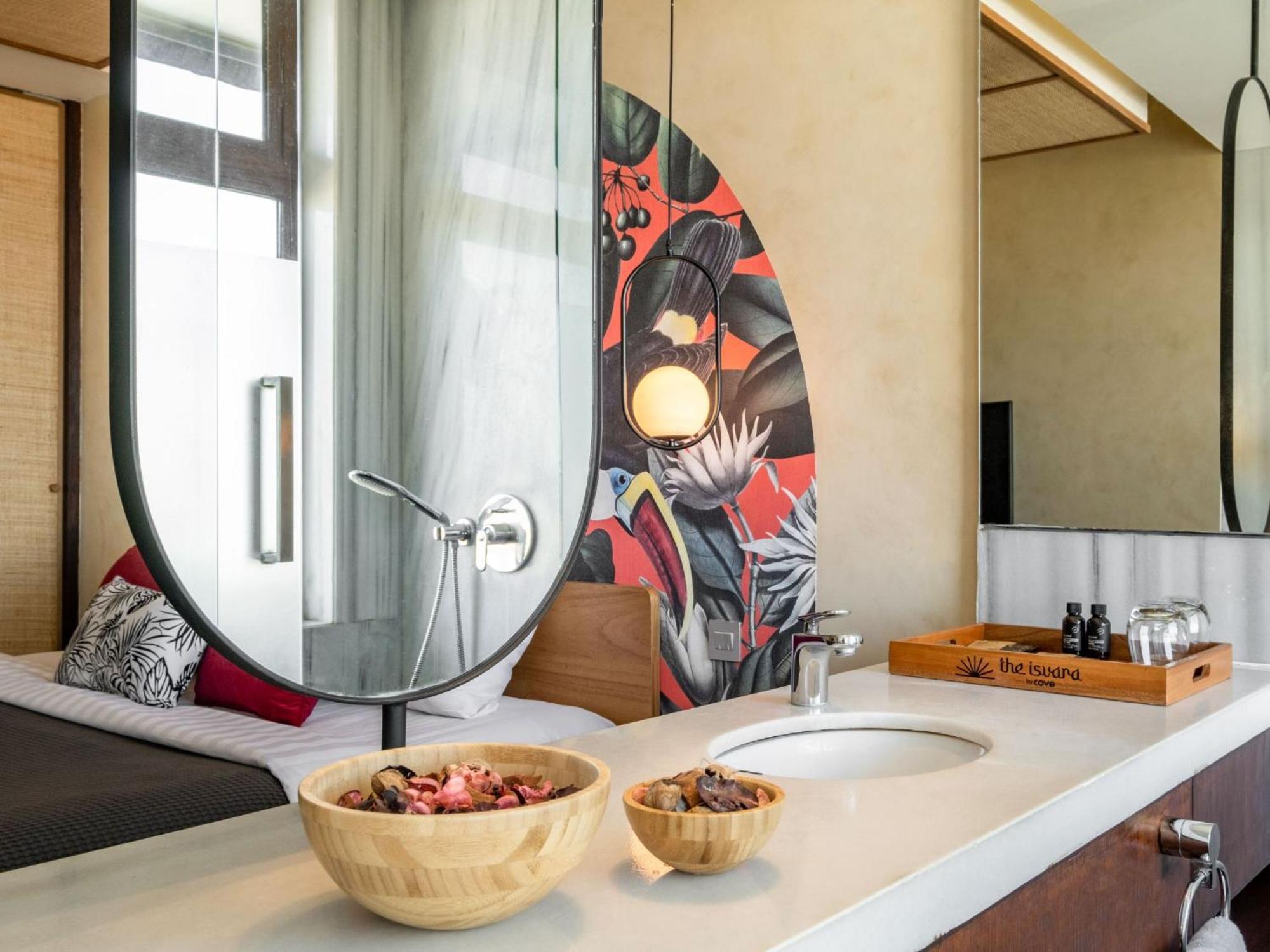 The Isvara By Cove Seminyak Exterior foto